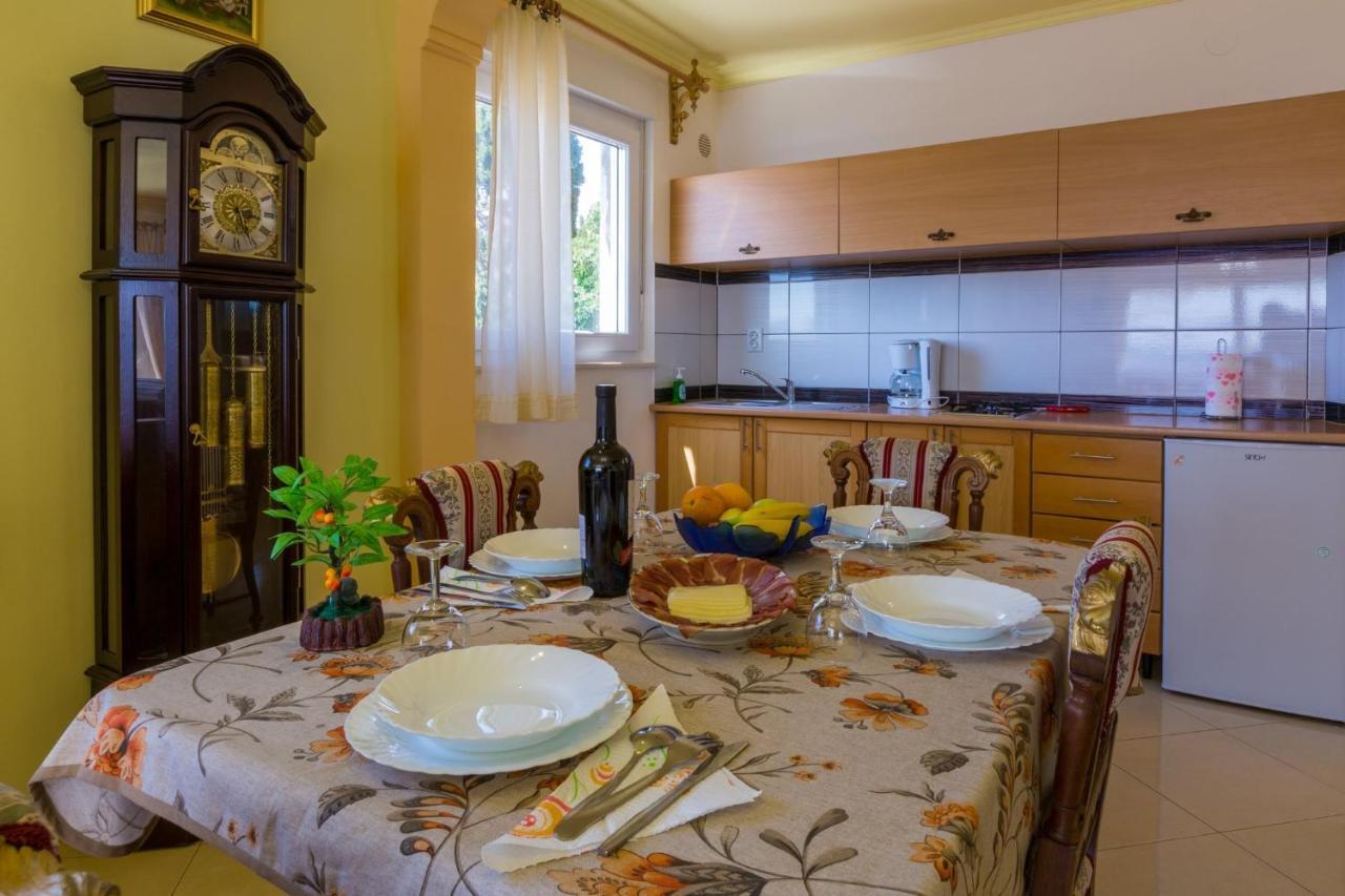 Mali Marino Selce Apartment ภายนอก รูปภาพ